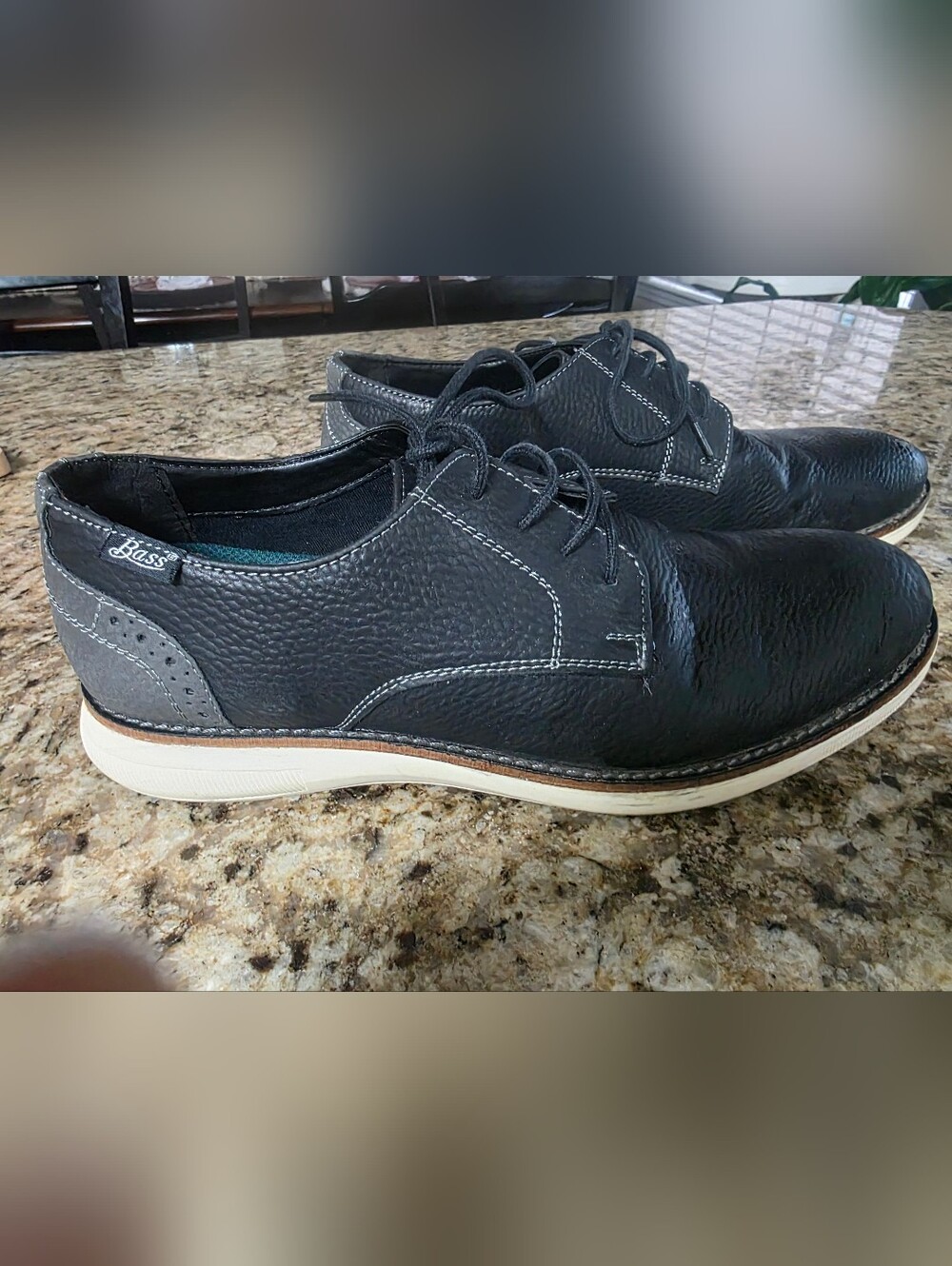 The G.H Bass & Co 713379 Men's Black/Gray Oxford Casual Comfort Shoes 9.5